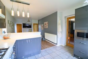 Photo 17- click for photo gallery